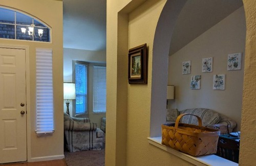 Yuba City House | Beautiful family-friendly 1800 sq. ft. house with 4 bedrooms and 2 full baths!