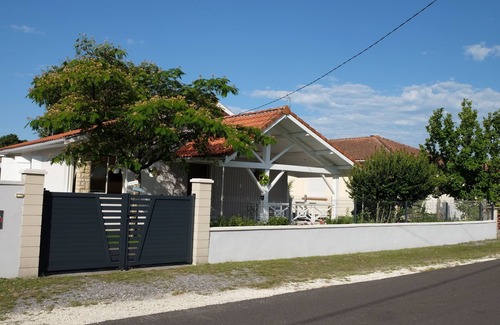 Lanton Villa | BEAUTIFUL FAMILY HOME IN THE HEART OF THE BASSIN D'ARCACHON