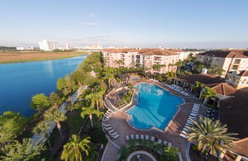 Florida Central Atlantic Coast Apartment | Beautiful Family Townhome, Near The Parks - 8000-104