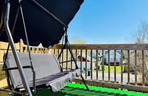 Niagara Falls House | Beautiful Family Home Near Niagara Falls