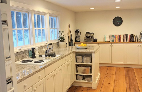 Goshen House | Beautiful Farmhouse on 14 Acres