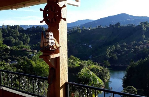 El Penol House | Beautiful Finca La Natalia with pool