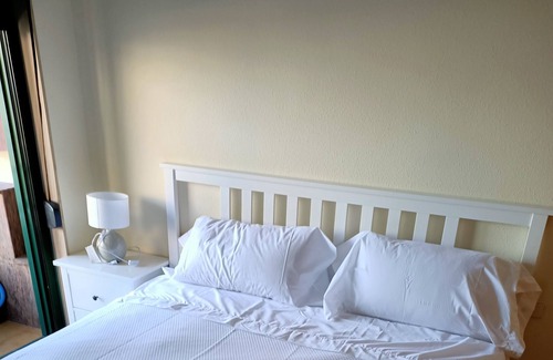 Vigo Apartment | Beautiful first line beach apartment Samil