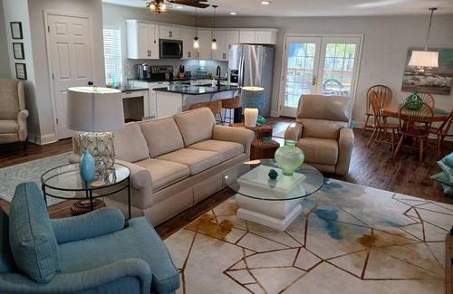 Bowling Green Cabin | Beautiful Five Star Home Bowling Green