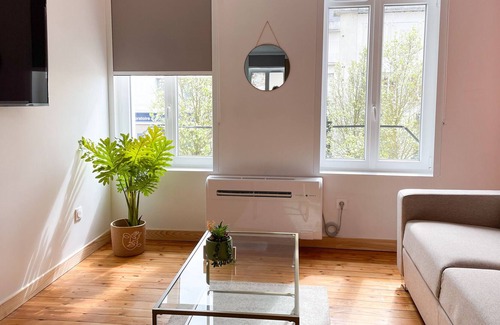 Saint-Quentin Apartment | Beautiful flat ideally located in the city