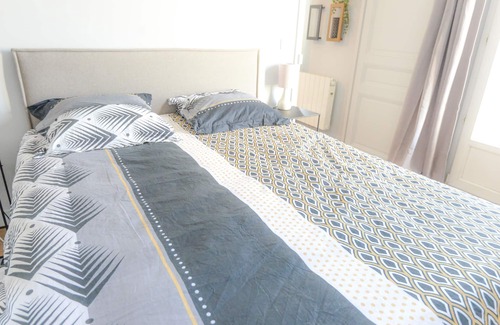 Quartier de Becon Apartment | Beautiful Flat near La Defense Arena