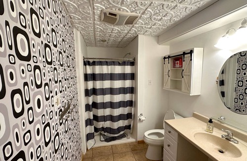 Canadensis House | Beautiful Forest Suite