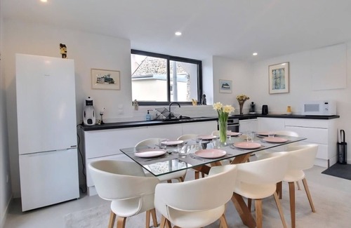 Binic-Etables-sur-Mer House | Beautifully renovated house combining comfort, elegance and authenticity