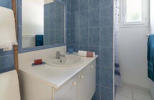 Les Portes-en-Re House | Beautiful friendly & comfortable house at Les Portes, 4 bedrooms and heated pool