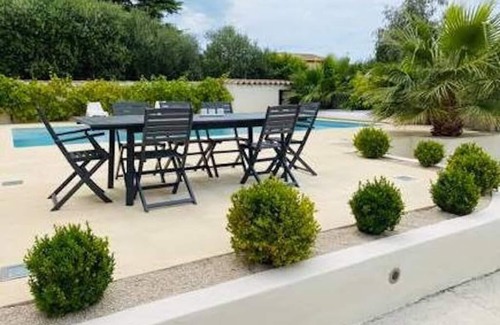 Baillargues House | Beautiful fully air-conditioned villa with swimming pool