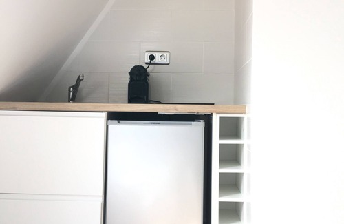 Faubourg-du-Roule Apartment | Beautiful fully equipped studio Champs Elysées JO 2024