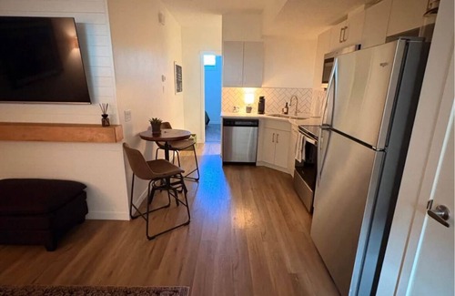 Southeast Calgary House | Beautiful fully furnished suite in mahogany