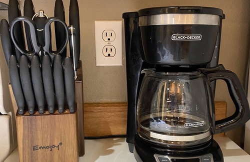 Quincy Condo | Beautiful Fully Remodeled Condo Sleeps 6-8
