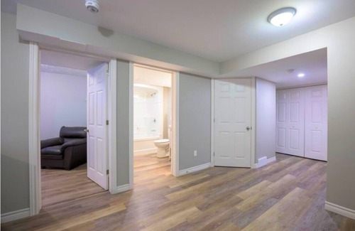London House | Beautiful, Furnished, Clean Self Contained Basement with Utilities, London ON