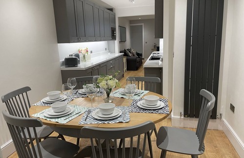 Stratford-upon-Avon House | Beautiful Townhouse in Stratford Upon Avon