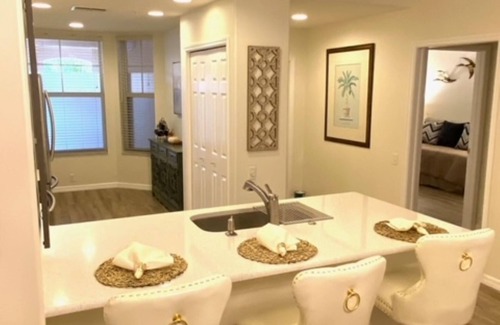 Tropical Cove Condo | Beautiful Golf Designer Condo in Golf Village Lexington Country Club Fort Myers