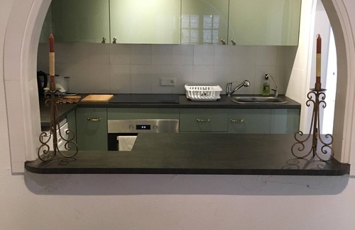 La Parata Apartment | Beautiful ground floor apartment 2 beds, 1 bath 500 meters from beach front