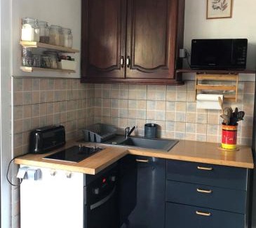 L'Autre-Bord Apartment | Beautiful Ground Floor, Seaside Studio Flat