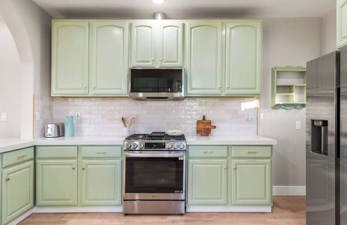 Tehachapi House | Beautiful Hacienda style home! 4bed 2bath