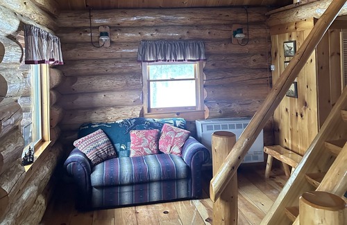 Masardis Cabin | Beautiful handcrafted log cabins located on the Aroostook river
