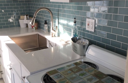 Boothbay Harbor Apartment | Beautiful Harbor Views Heart of Boothbay Harbor Downtown Village near all Piers