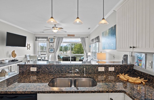 Fairfield Harbour House | Beautiful Harbour Views!