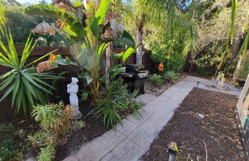 North Port House | Beautiful Heated Pool House with Backyard Oasis