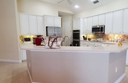 Braden River House | Beautiful heated pool property, close to downtown Sarasota and beaches