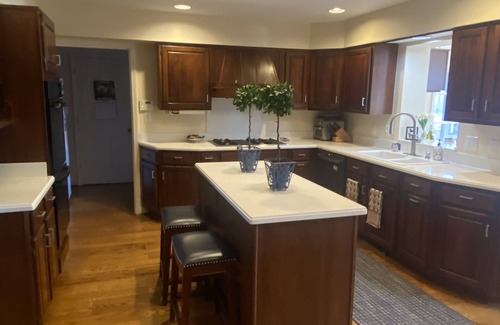 Gardiner Lane House | Beautiful Highlands Home Derby Weekend