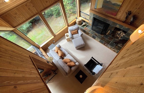 Sea Ranch House | Beautiful Hillside Home with Ocean Views