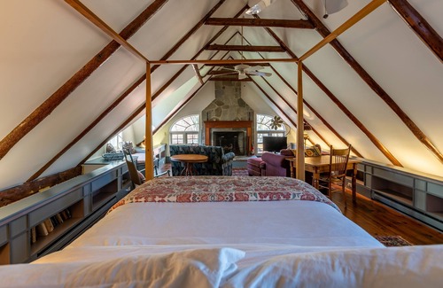 Hartland Four Corners Other | Beautiful Historic Country Estate – Modern Comfort in Okemo Valley