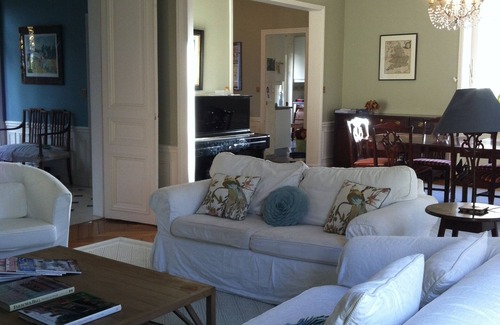 Le Vesinet House | Beautiful historic home with big garden minutes from Paris-perfect for families!