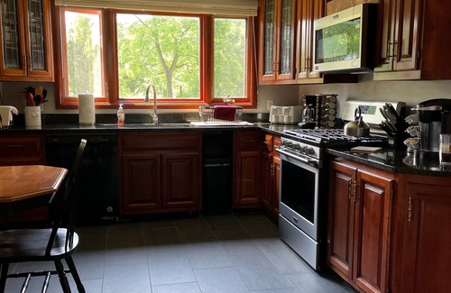 Auburn House | Beautiful Historic Lakehouse With Breathtaking Views Of Owasco Lake