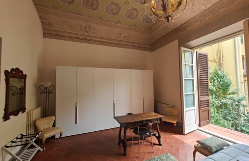 Santa Maria Novella Apartment | Beautiful historic property in the very center of Florence with all amenities.