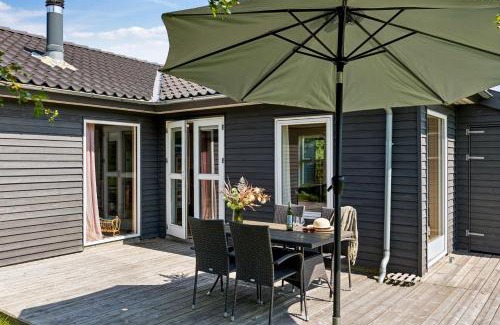 Knebel House | Beautiful Holiday Home In Mols Close To The Water