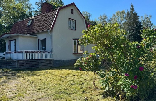 Ruda House | Beautiful holiday home in the countryside in Småland not far from lakes and the Baltic Sea coast