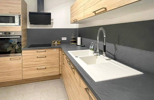 La Roquebrussanne House | Beautiful home in La Roquebrussanne