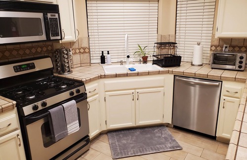 San Jacinto House | Beautiful home 5 min from Saboba Casino and Golf Course