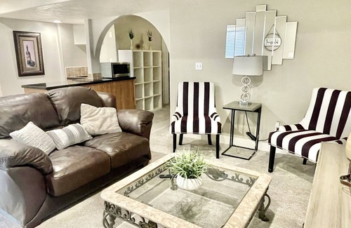South Jordan House | Beautiful home, completely update, 6 bedrooms, 3.5 bathrooms and much more…