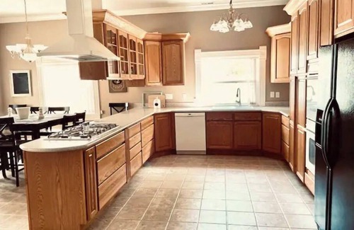 Nampa House | Beautiful home, historic property- downtown Nampa