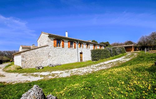 Salles-sous-Bois House | Beautiful Home In Salles Sous Bois