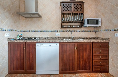 Algodonales House | Beautiful home in Algodonales with WiFi