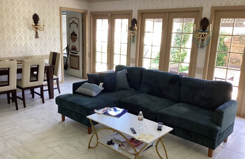 Algiers House | Beautiful home in Algiers, 12 minute ride to downtown New Orleans. nn