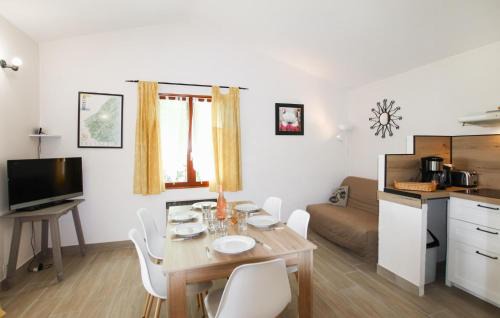 Bessas House | Beautiful Home In Bessas