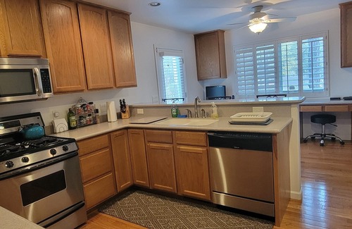 Flagstaff House | Beautiful Home in Coveted Flagstaff Neighborhood - Great for Long-term Guests -