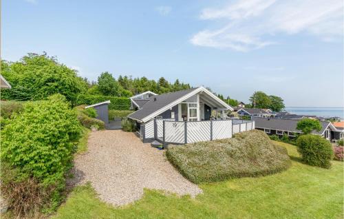 Bjert House | Beautiful Home In Bjert With Wifi