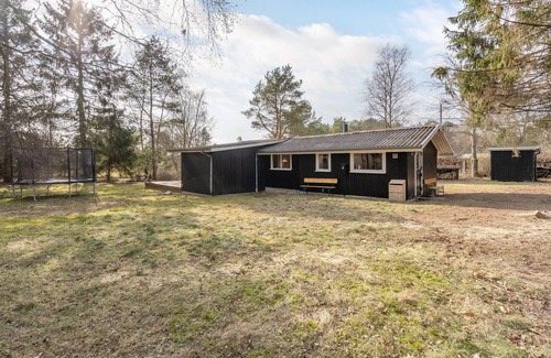 Øksenmølle House | Beautiful home in Ebeltoft with kitchen