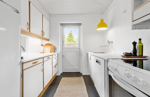 Femmøller House | Beautiful home in Ebeltoft with WiFi