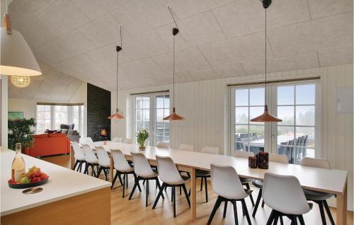 Syddjurs Kommune House | Beautiful Home In Ebeltoft With Sauna