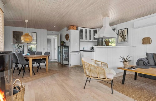Rendbjerg House | Beautiful home in Egernsund with WiFi